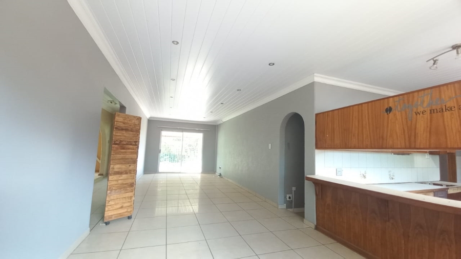 To Let 3 Bedroom Property for Rent in Pellissier Free State